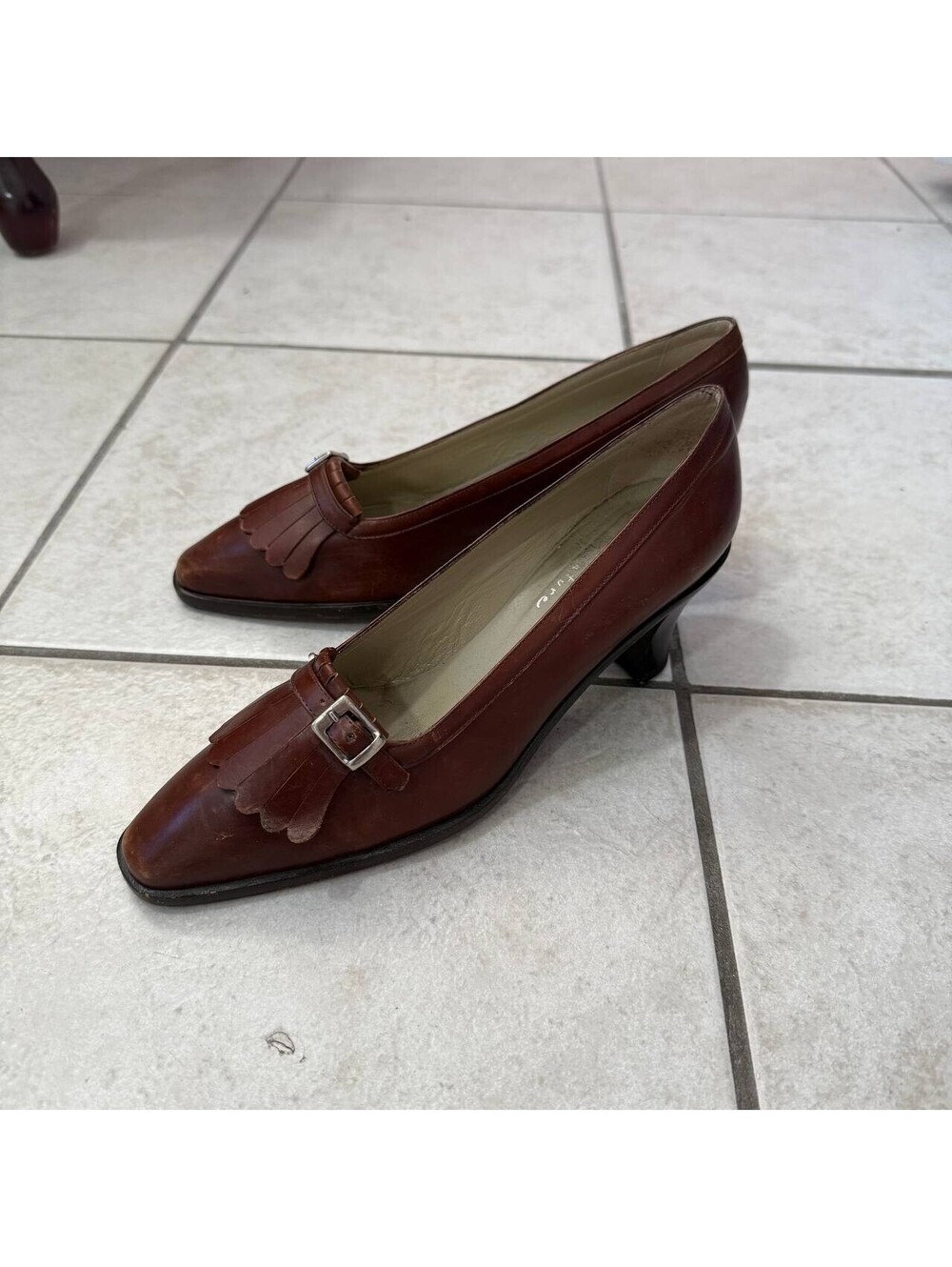 Jean Helpern Signature Brown Leather Heels 7M Italy Fringe Buckle